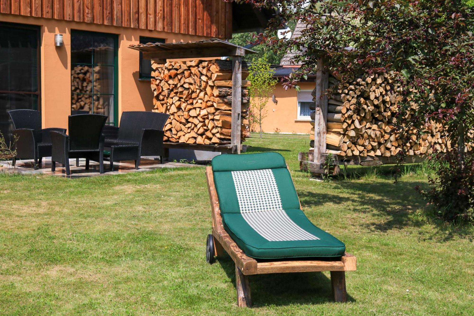 Gasthaus & Pension Am Kurfuerstendamm Burg  Extérieur photo