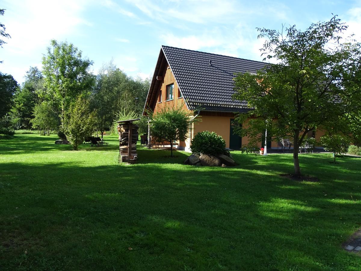 Gasthaus & Pension Am Kurfuerstendamm Burg  Extérieur photo
